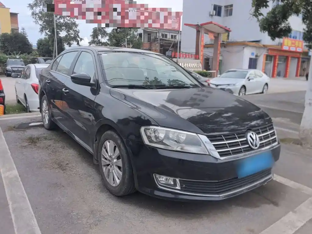 Volkswagen Lavida 2015