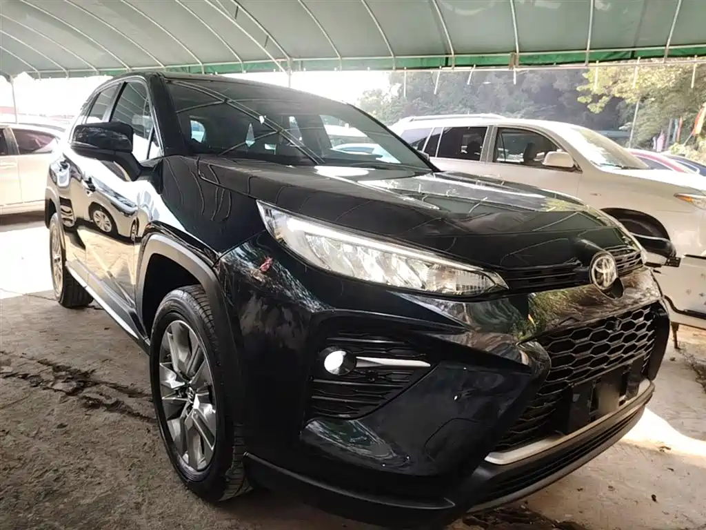 Toyota Wildlander 2022 — фото 3