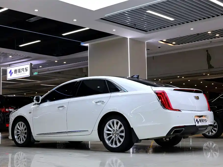 Cadillac XTS 2018 — фото 5