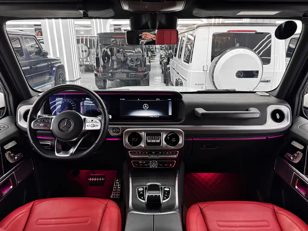 Mercedes-Benz G-Class 2023 — фото 12