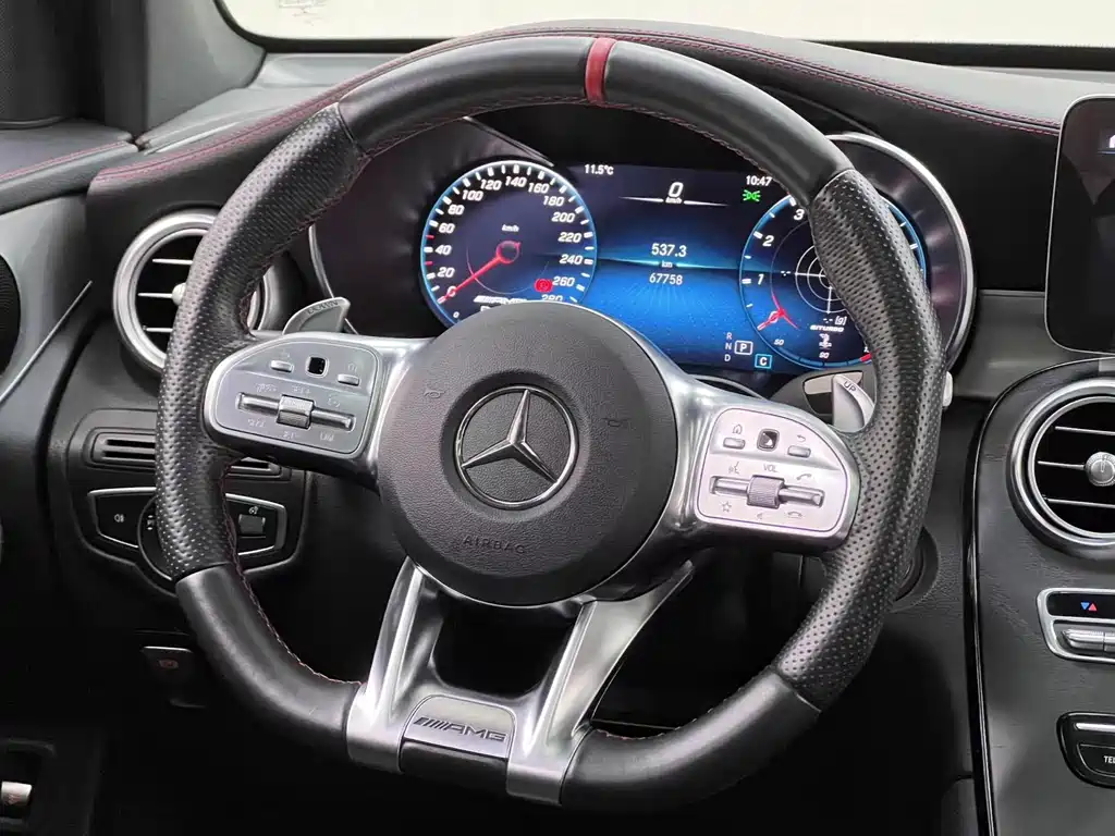 Mercedes-Benz GLC AMG 2020 — фото 17
