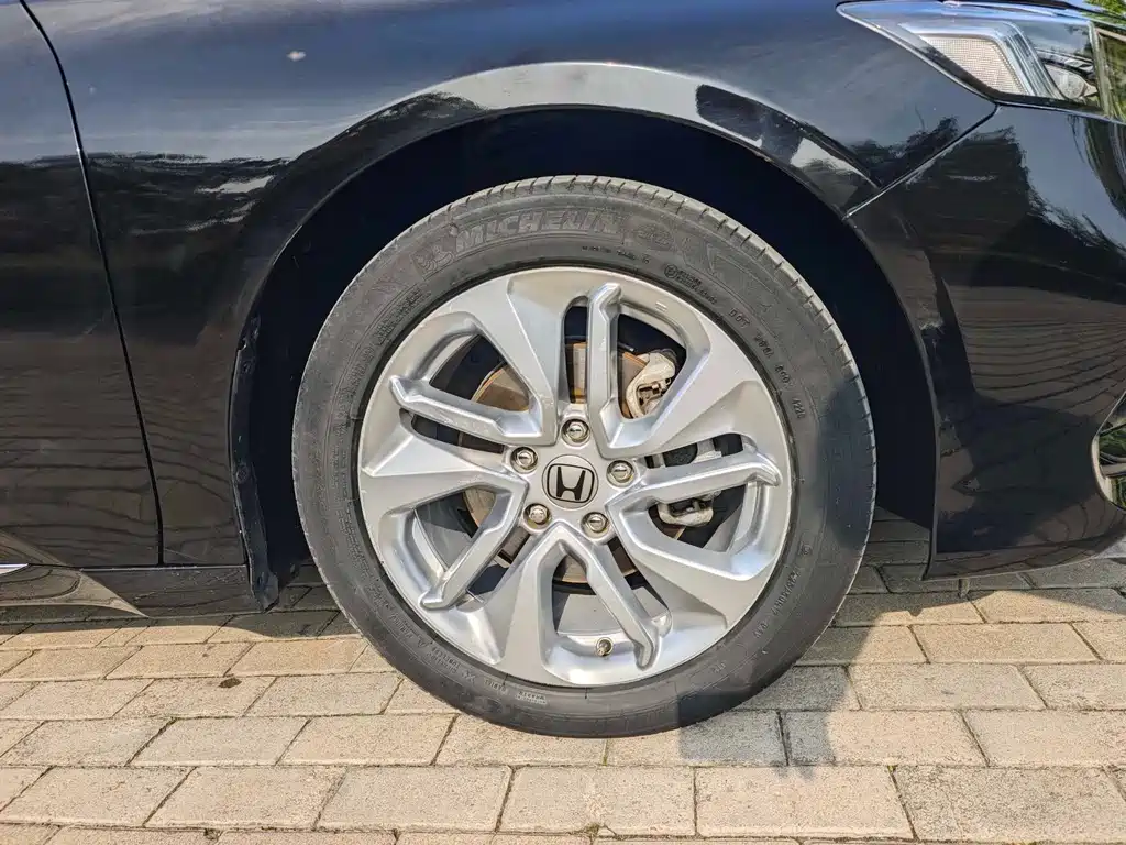 Honda Accord 2021 — фото 15
