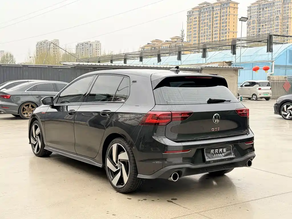 Volkswagen Golf GTI 2022