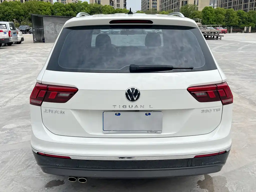 Volkswagen Tiguan L 2021 — фото 4
