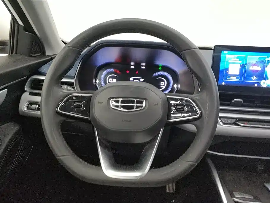 Geely Emgrand 2022 — фото 15