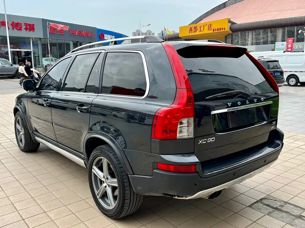 Volvo XC90 2013 — фото 22