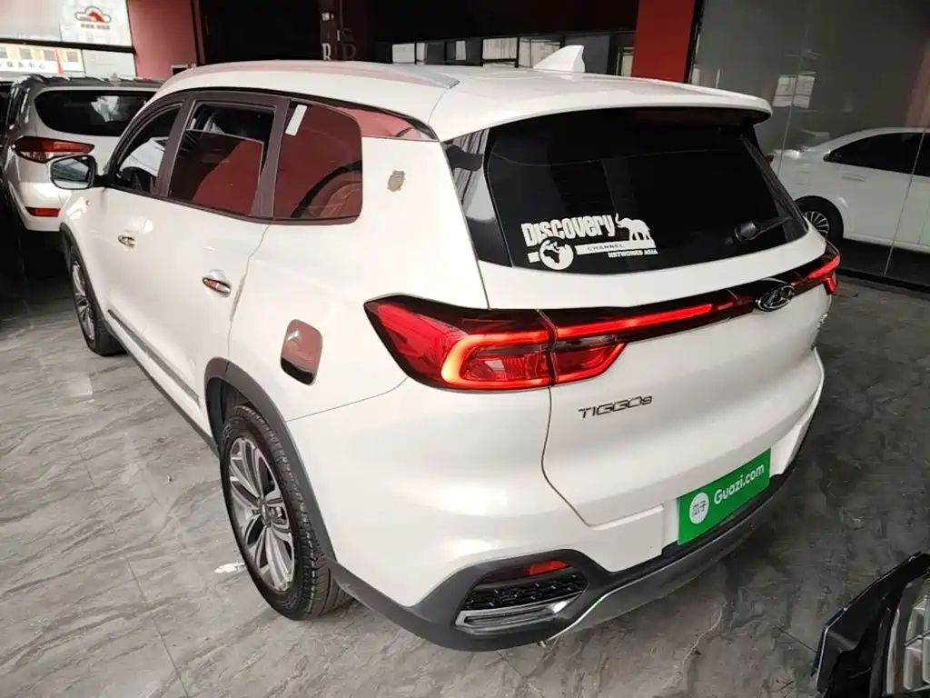 Chery Tiggo 8 2018 — фото 5