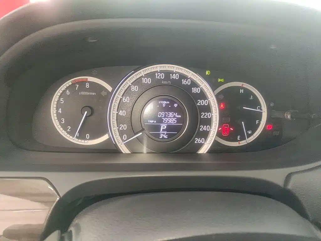 Honda Accord 2017 — фото 12