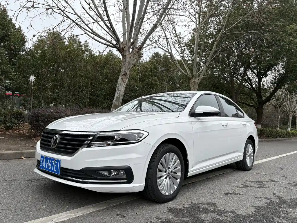 Volkswagen Lavida 2019 — фото 1