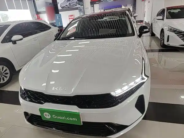 Kia K5 2022