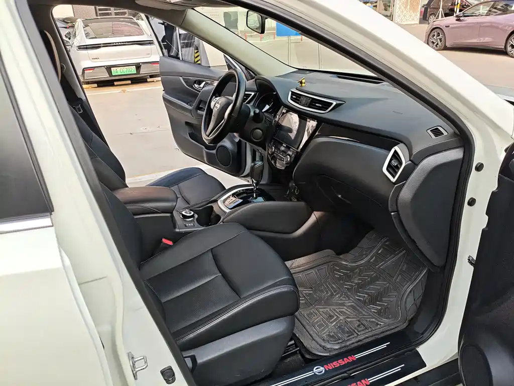 Nissan X-Trail 2015 — фото 14