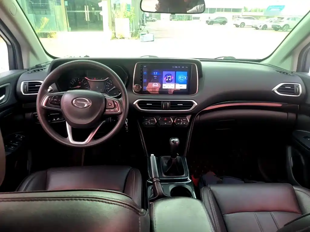 GAC Motor Trumpchi GS4 2018 — фото 10