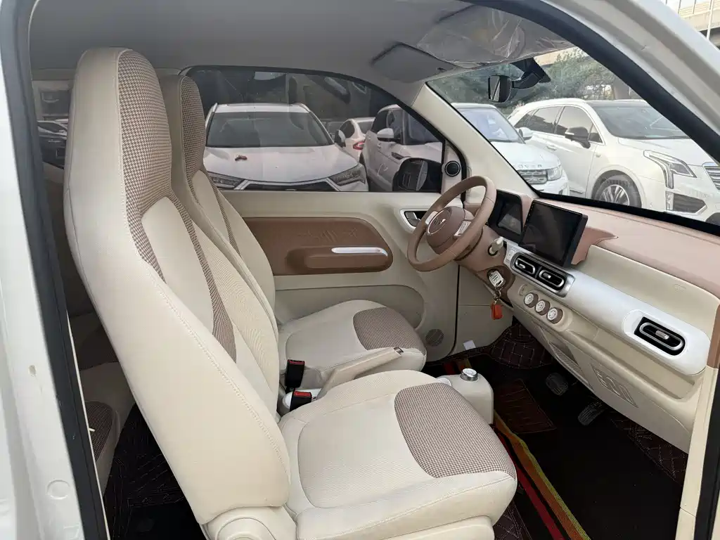 Wuling MINIEV 2024