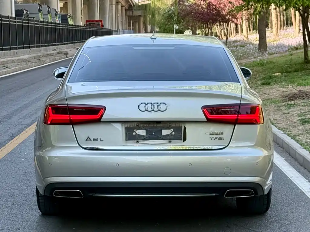 Audi A6L 2017 — фото 24