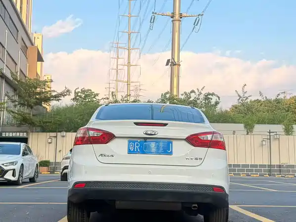 Ford Focus 2014
