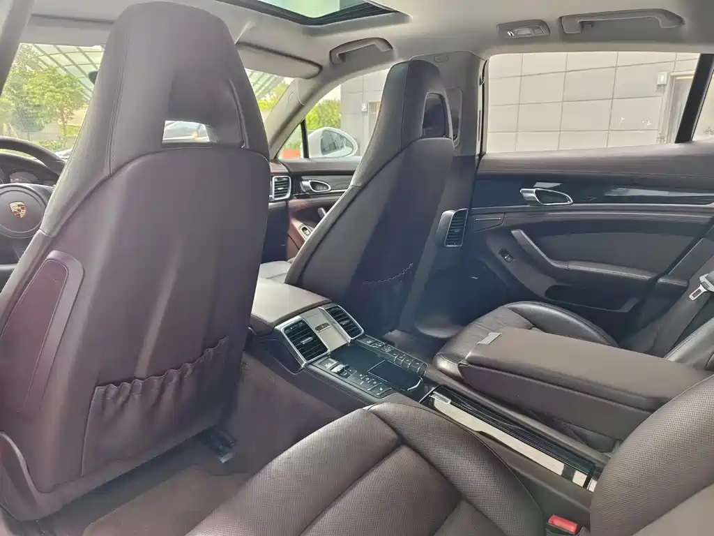 Porsche Panamera 2014 — фото 6