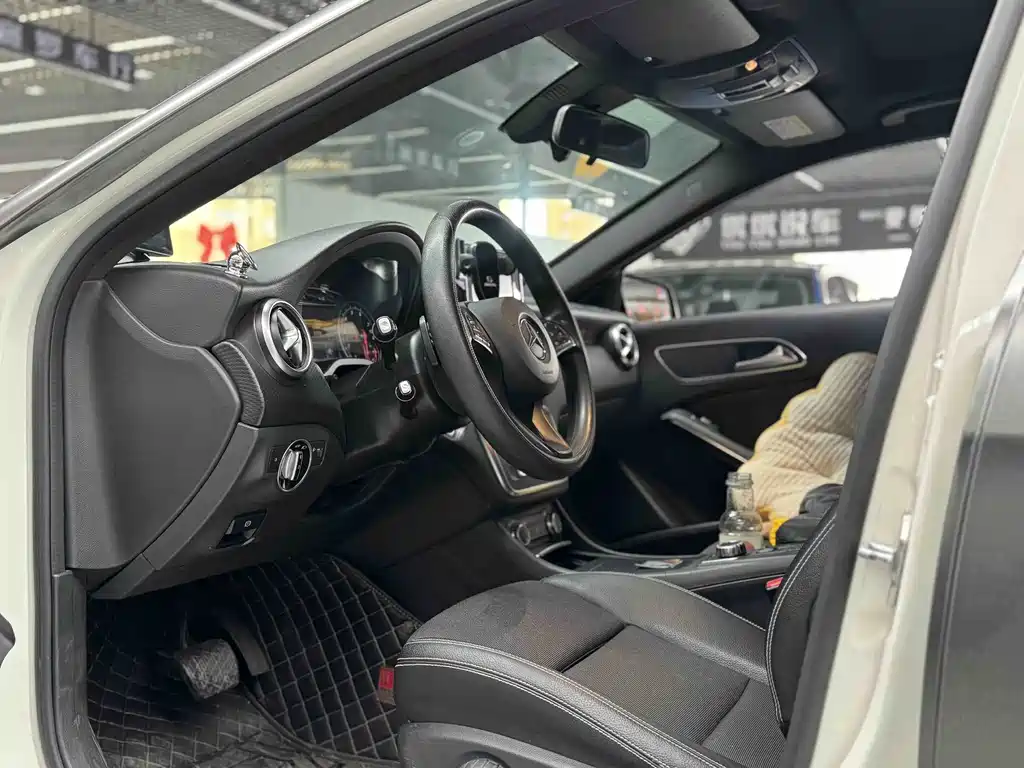 Mercedes-Benz A-Class 2016