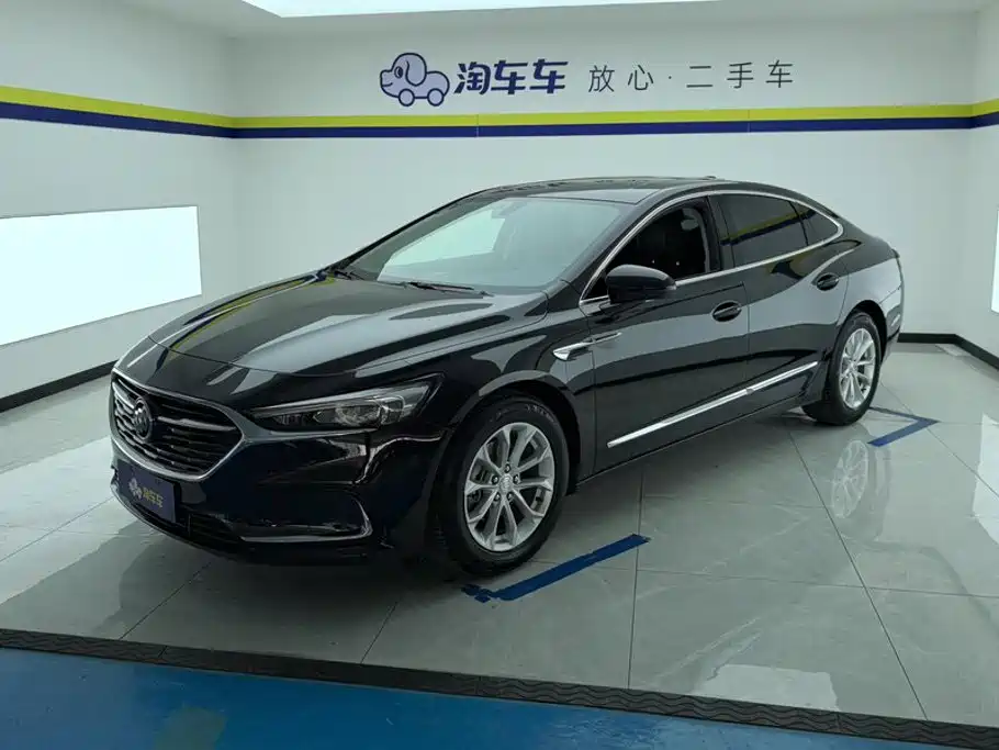 Buick LaCrosse 2023 — фото 1