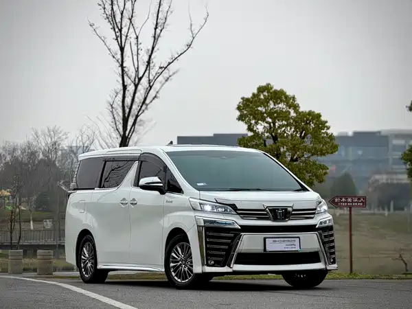 Toyota Vellfire 2021