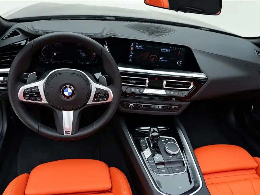 BMW Z4 2025 — фото 9