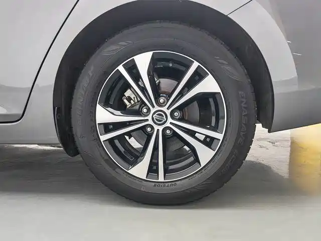 Nissan Sylphy 2022 — фото 19