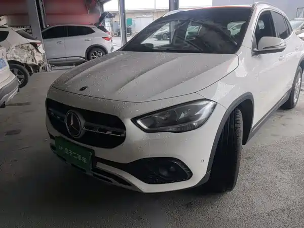 Mercedes-Benz GLA 2022
