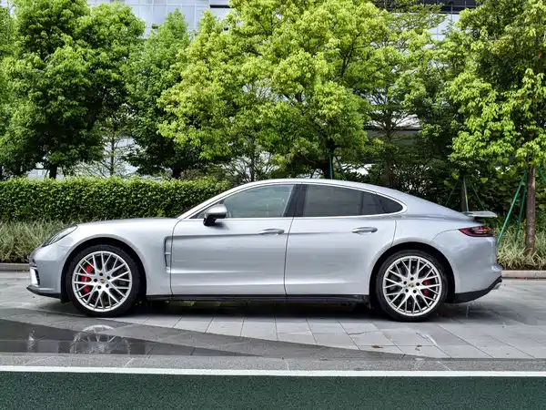 Porsche Panamera 2017