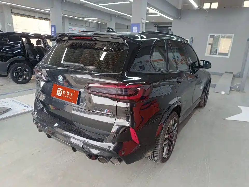 BMW X5 M 2022 — фото 2