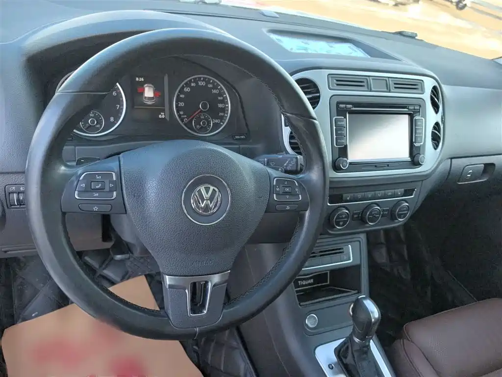 Volkswagen Tiguan 2015 — фото 5