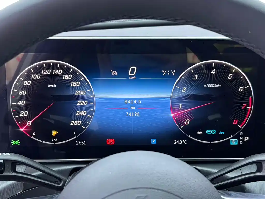 Mercedes-Benz C-Class 2022 — фото 11
