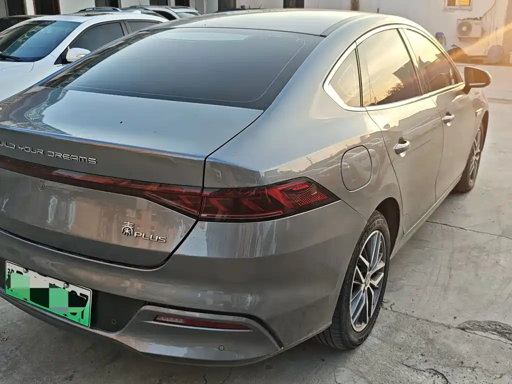 BYD Qin PLUS 2023 — фото 4