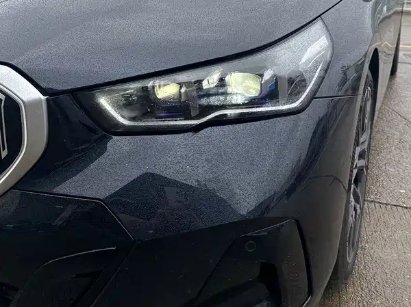 BMW 5 Series 2025