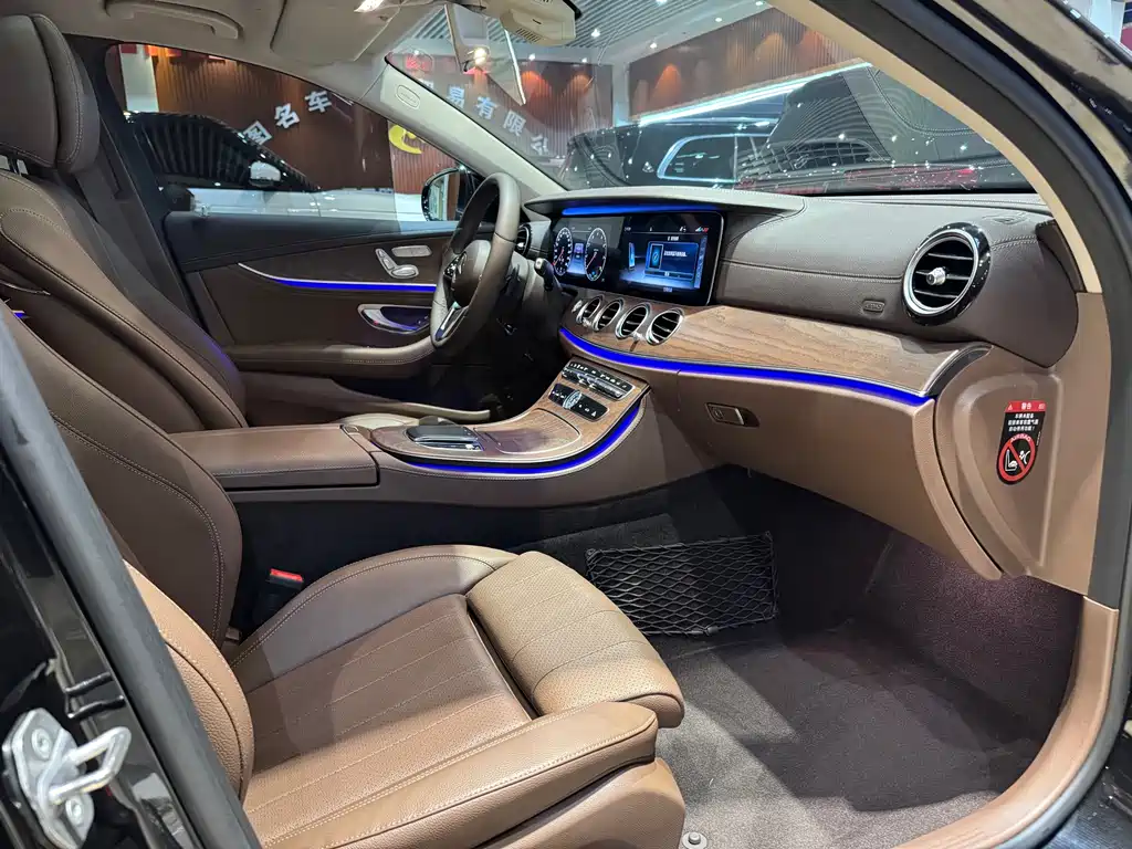 Mercedes-Benz E-Class 2019 — фото 6