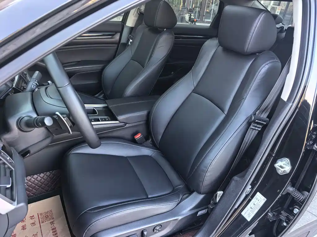 Honda Accord 2023 — фото 11