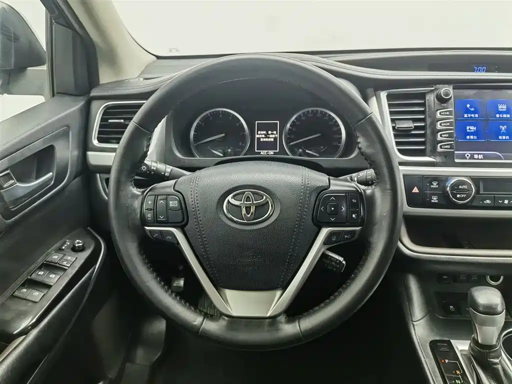 Toyota Highlander 2019 — фото 11