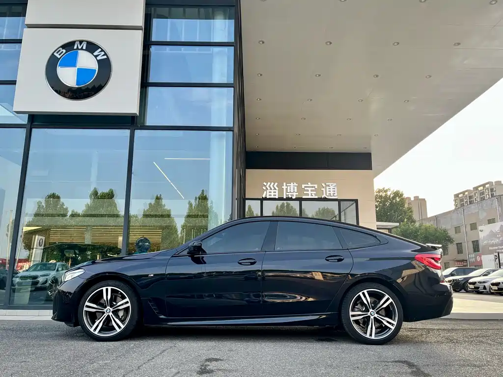 BMW 6 Series GT 2023