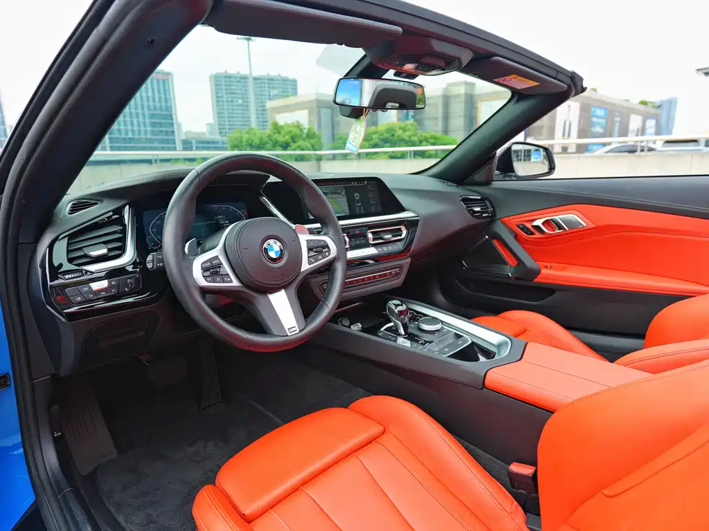 BMW Z4 2023 — фото 6