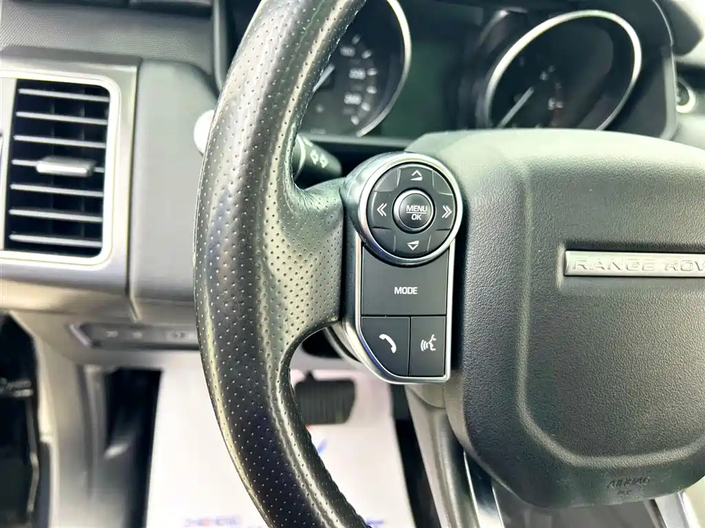 Land Rover Sport 2018 — фото 10
