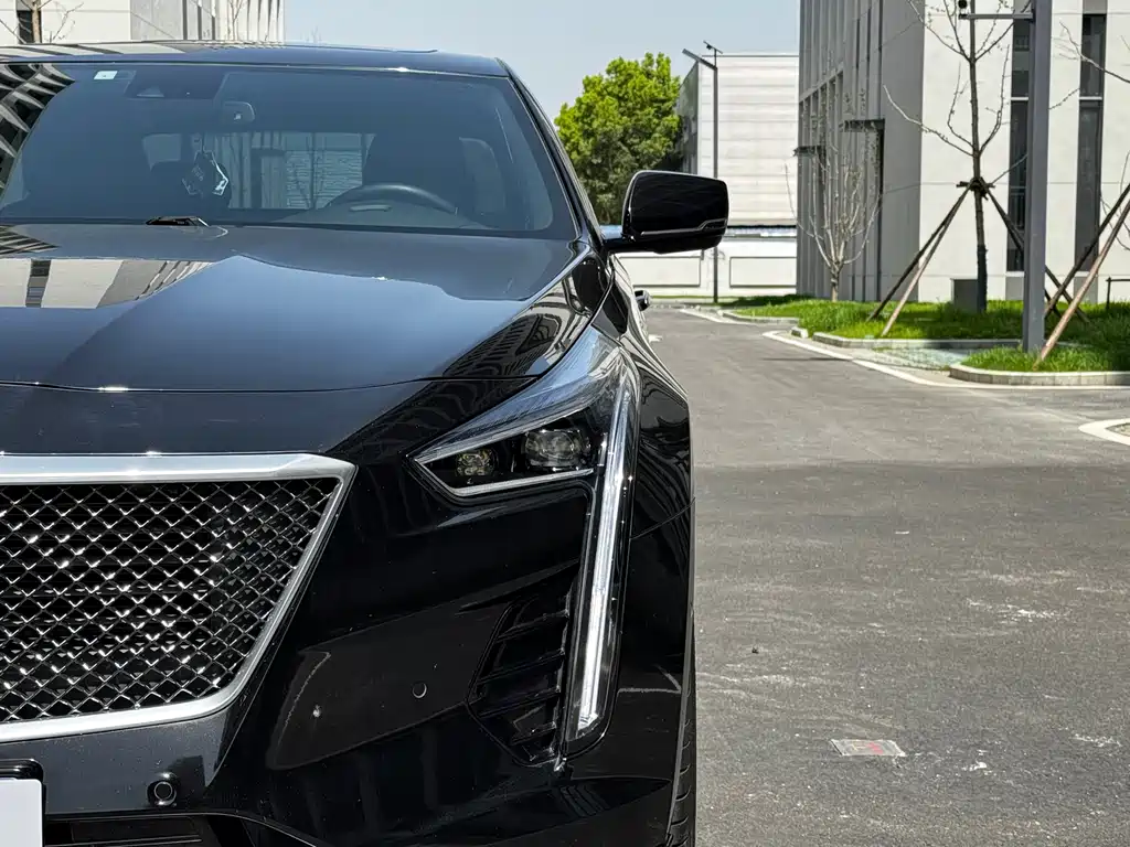 Cadillac CT6 2023 — фото 17