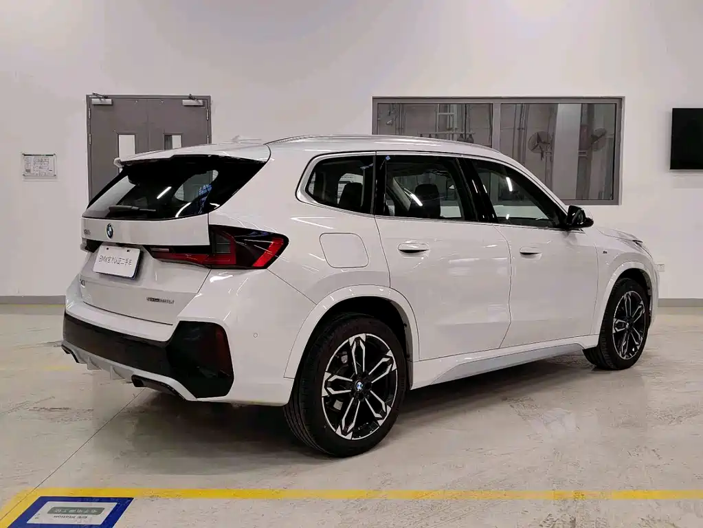 BMW X1 2025 — фото 10