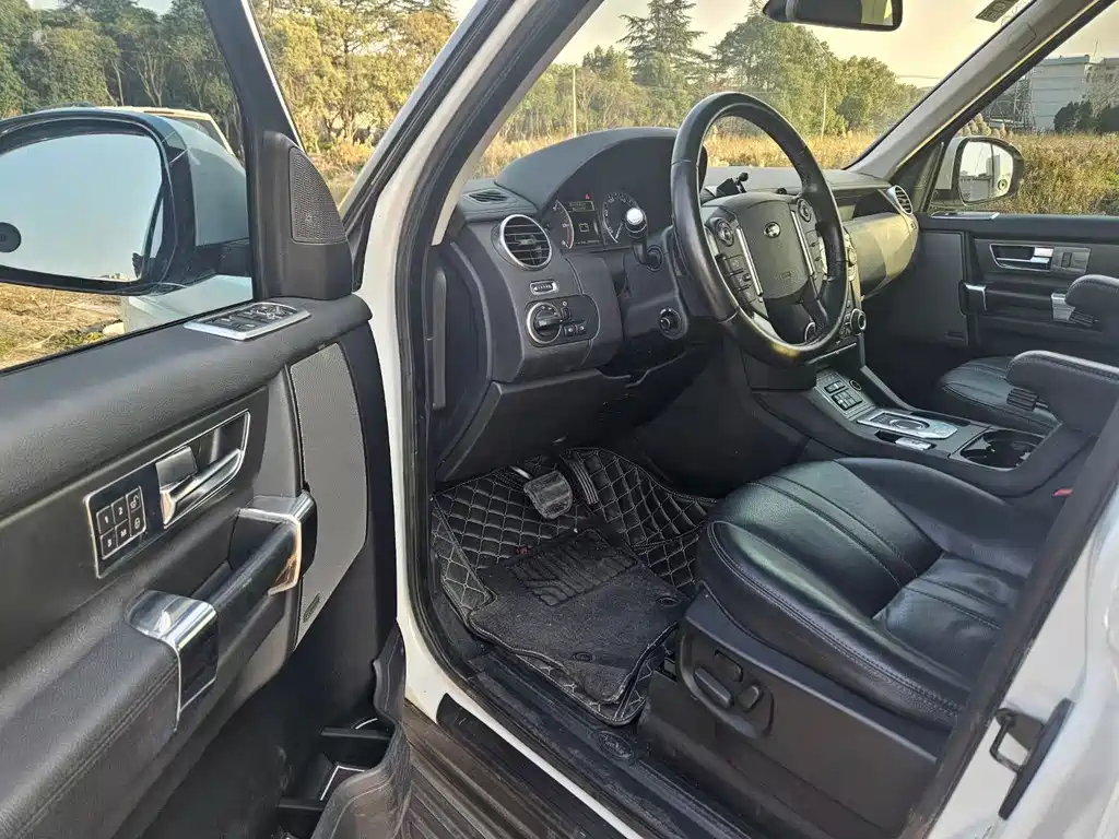 Land Rover Discovery 2015 — фото 5