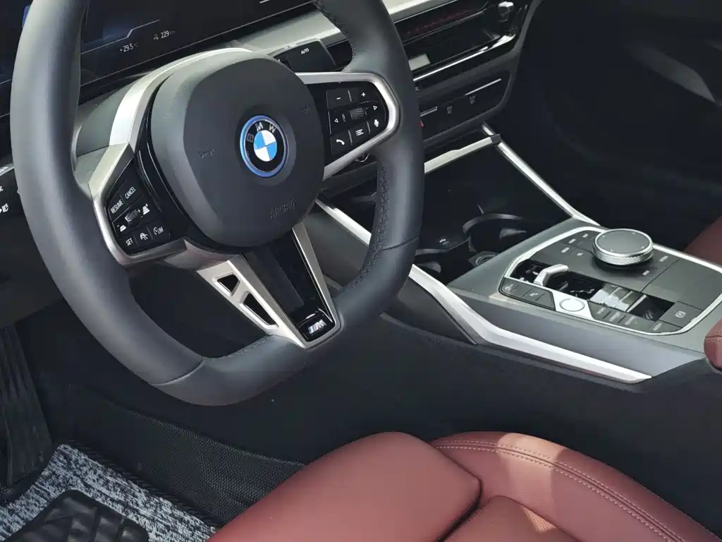 BMW i3 2025 — фото 14