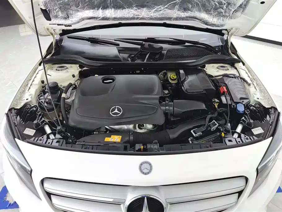 Mercedes-Benz GLA 2016 — фото 10