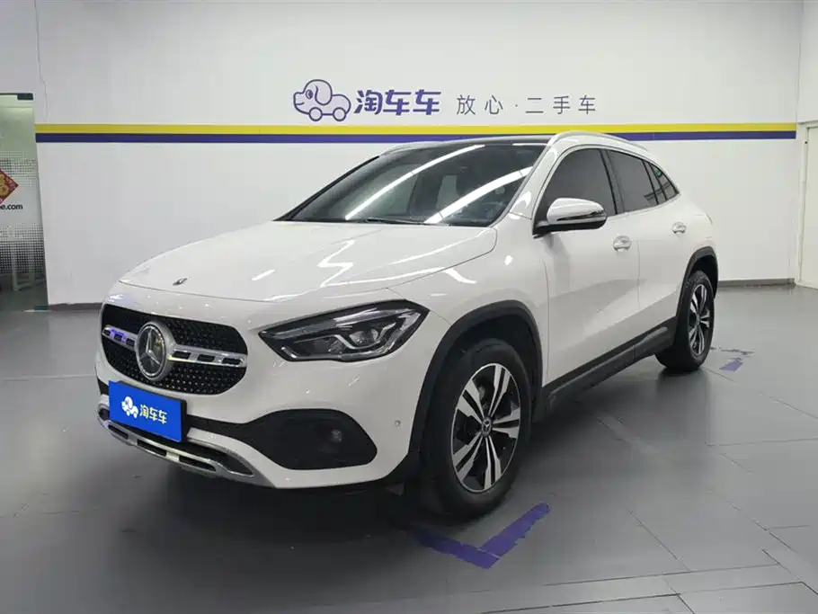 Mercedes-Benz GLA 2020
