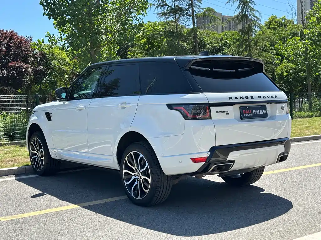 Land Rover Sport 2021 — фото 6