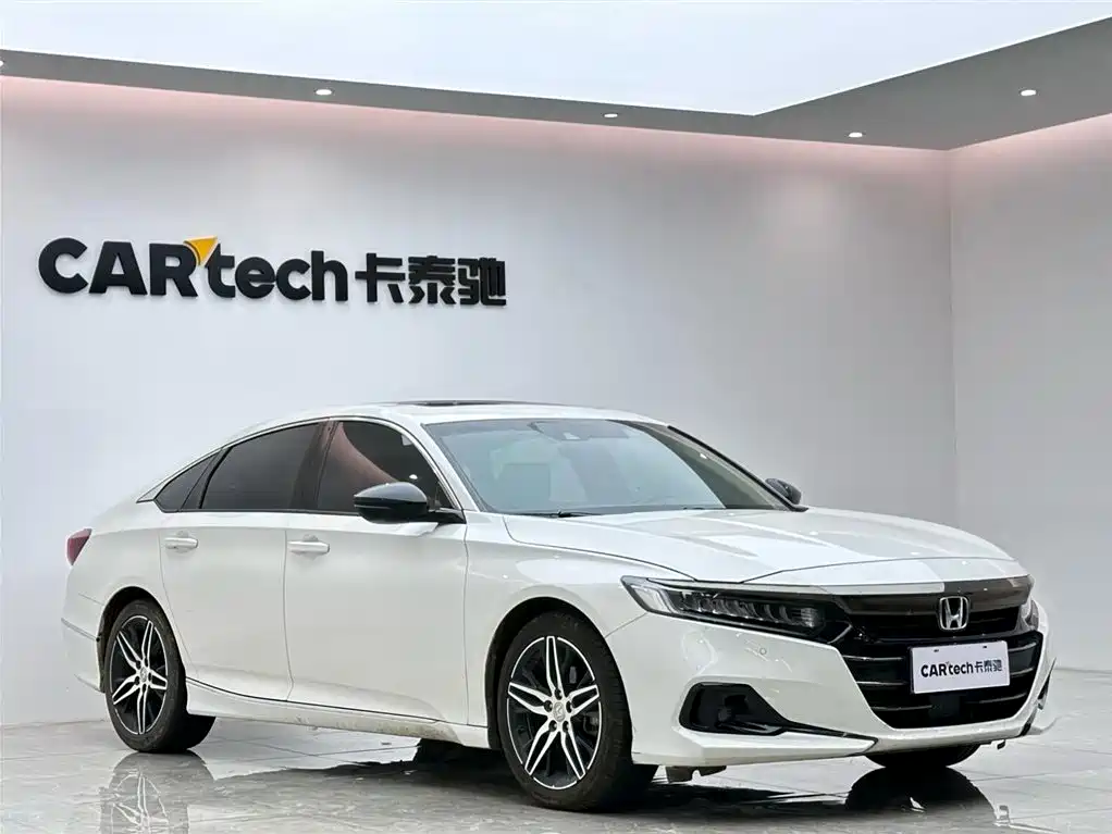 Honda Accord 2022 — фото 6