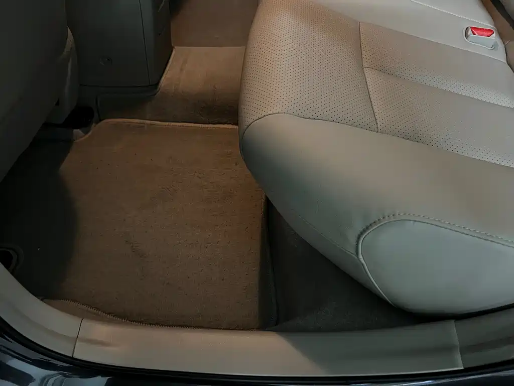 Nissan Sylphy 2015 — фото 32