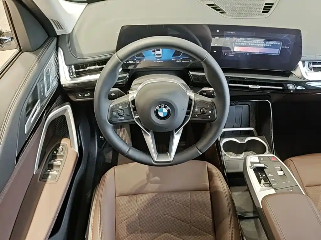 BMW X1 2025 — фото 17