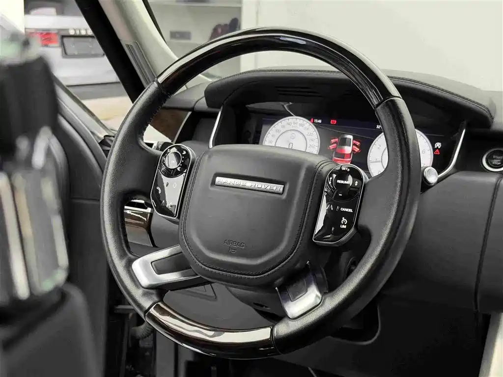 Land Rover Range Rover 2021 — фото 14