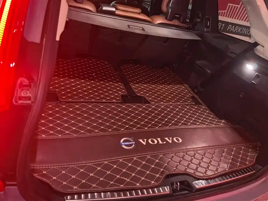 Volvo XC90 2019 — фото 4